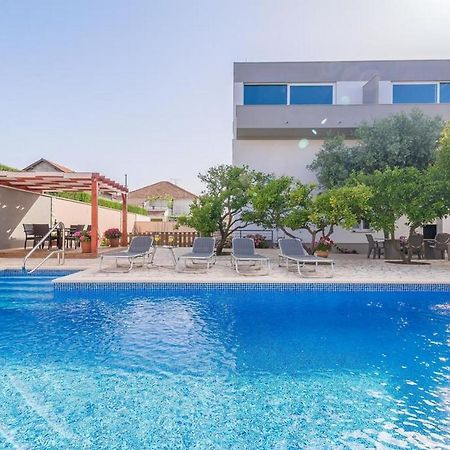 Apartments Villa Odesa With Shared Pool Задар Екстер'єр фото