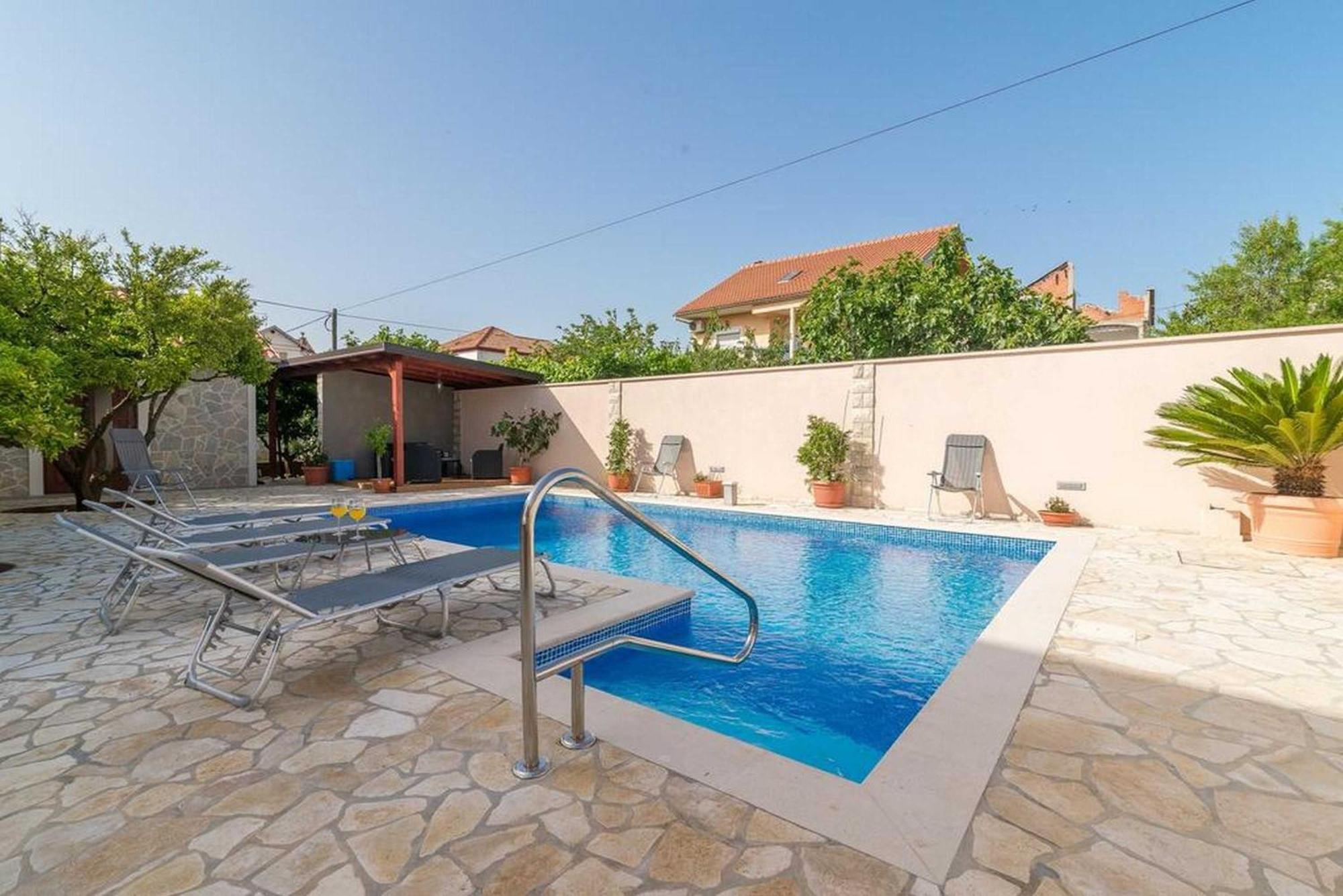 Apartments Villa Odesa With Shared Pool Задар Номер фото